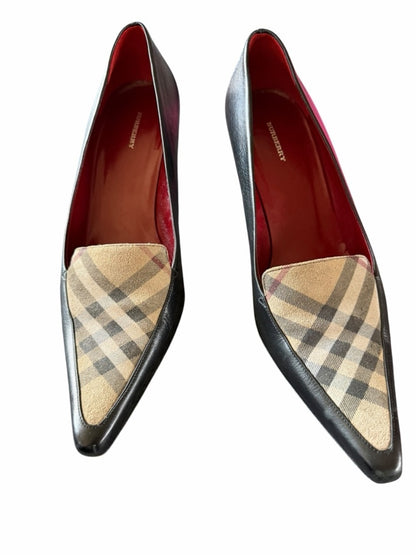 Burberry Black Leather Pointed with Beige Nova Check - Size 8.5 / 39