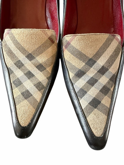 Burberry Black Leather Pointed with Beige Nova Check - Size 8.5 / 39