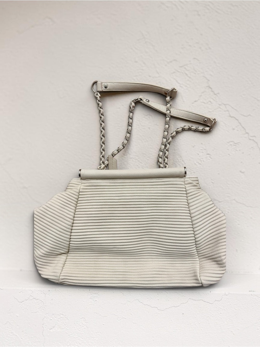 bebe Cream Ribbed Shoulder Bag with Bow Detail and Chain Strap