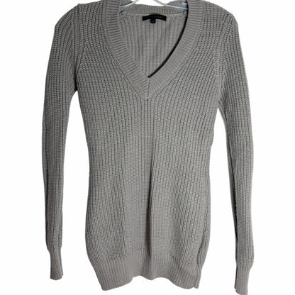Ca va de Soi -  Women's V-Neck Sweater in Gray - Elevated Casual Wear - Size S