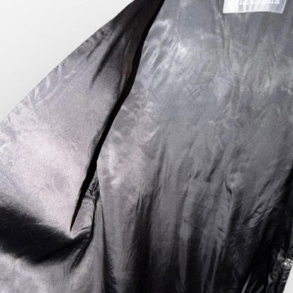 MaxMara Elegant Black Wool Coat