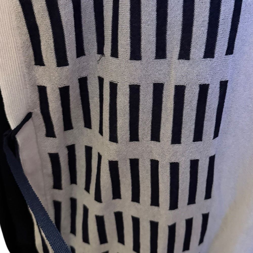 SPANNER Black and White Geometric Blouse - Office Wear - Size M
