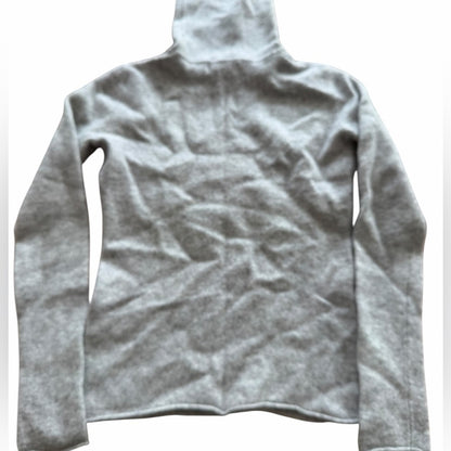 Magashoni Cashmere - Women's Gray Turtleneck Sweater - Elevated Casual - Size XS