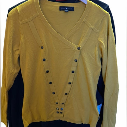 Anna Scott - Chic Mustard V-Neck Women’s Sweater - Casual Streetwear - Size L
