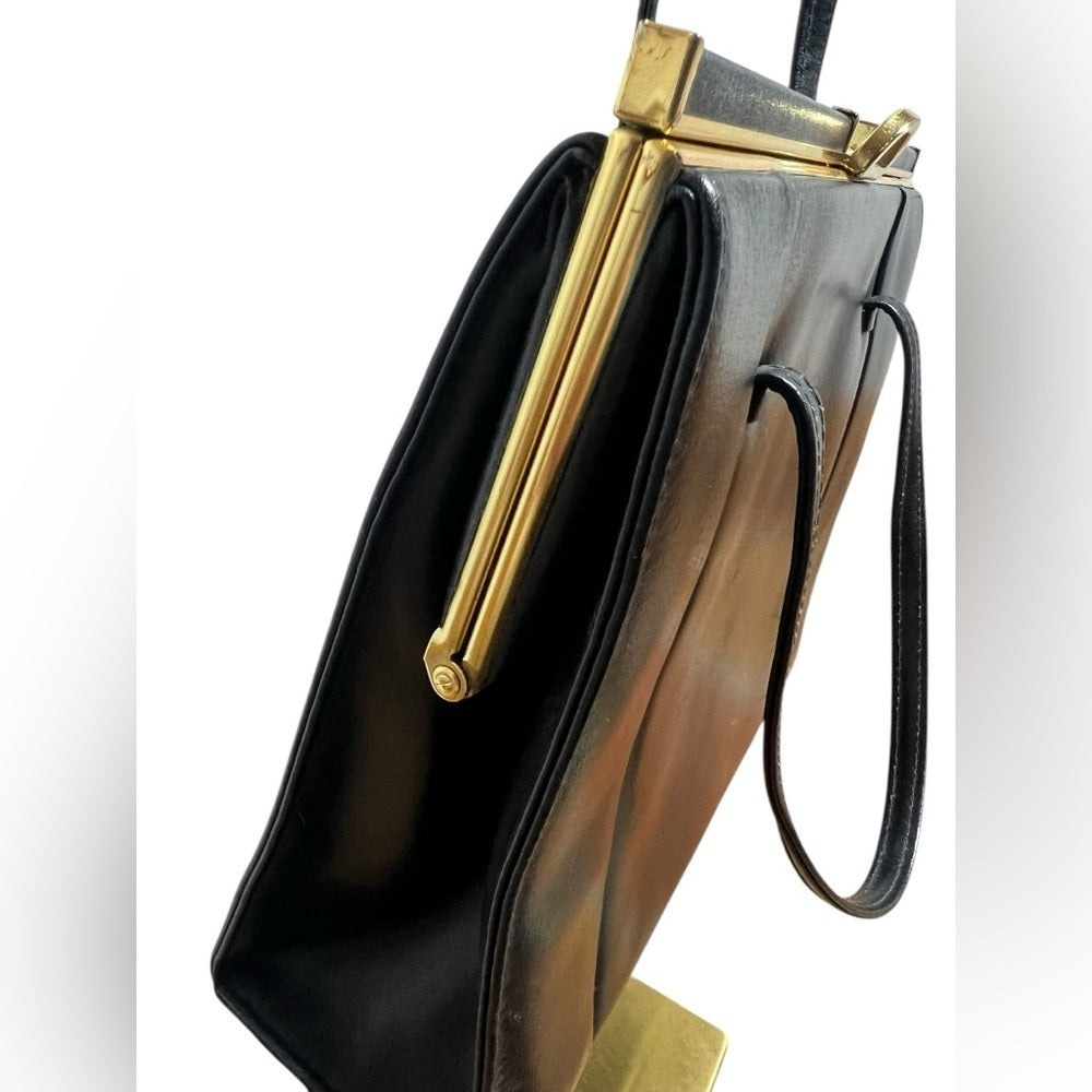 Vintage - Elegant Black Leather Handbag - Office or Night Out - Chic.