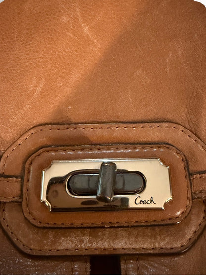 Coach Chelsea Extra Large - Brown Leather Shoulder Bag with Chain Accents